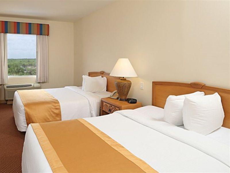 Four Points By Sheraton Santo Domingo La Caleta Exteriér fotografie